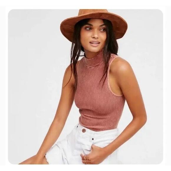 Free People Intimately Women's Washed Clay No looking Back Mock Neck Tank S: M/L - Picture 2 of 7